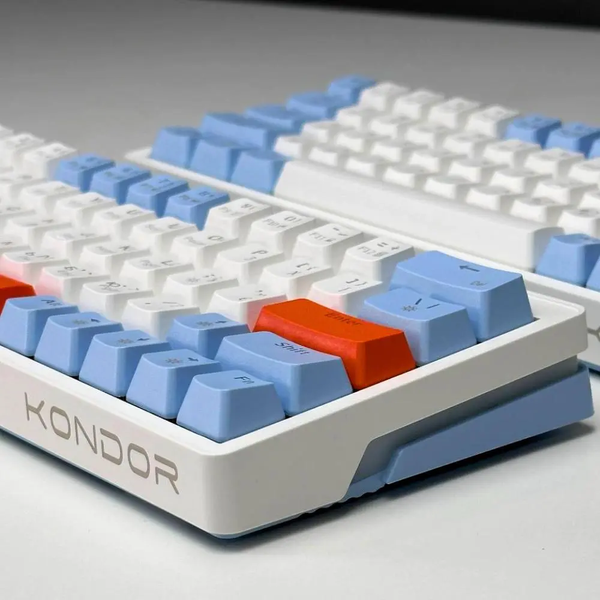 Игровая механическая клавиатура Kondor Starlight PRO / Три режима подключения / Yellow Switch / Blue 569 фото